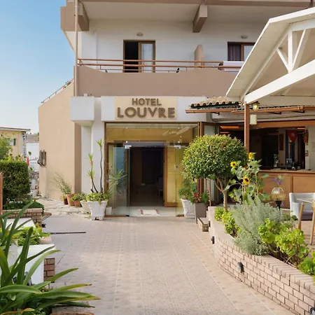 Louvre Hotel 3*