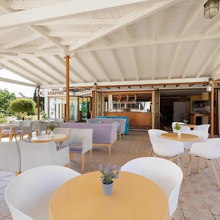 Louvre 3* ゴウヴィア