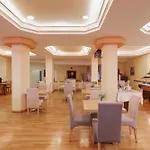 Hotel Louvre